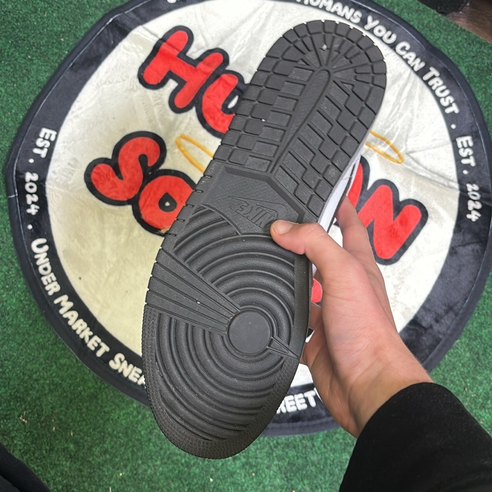 Jordan 1 Mid Cement - Picture 6 of 6